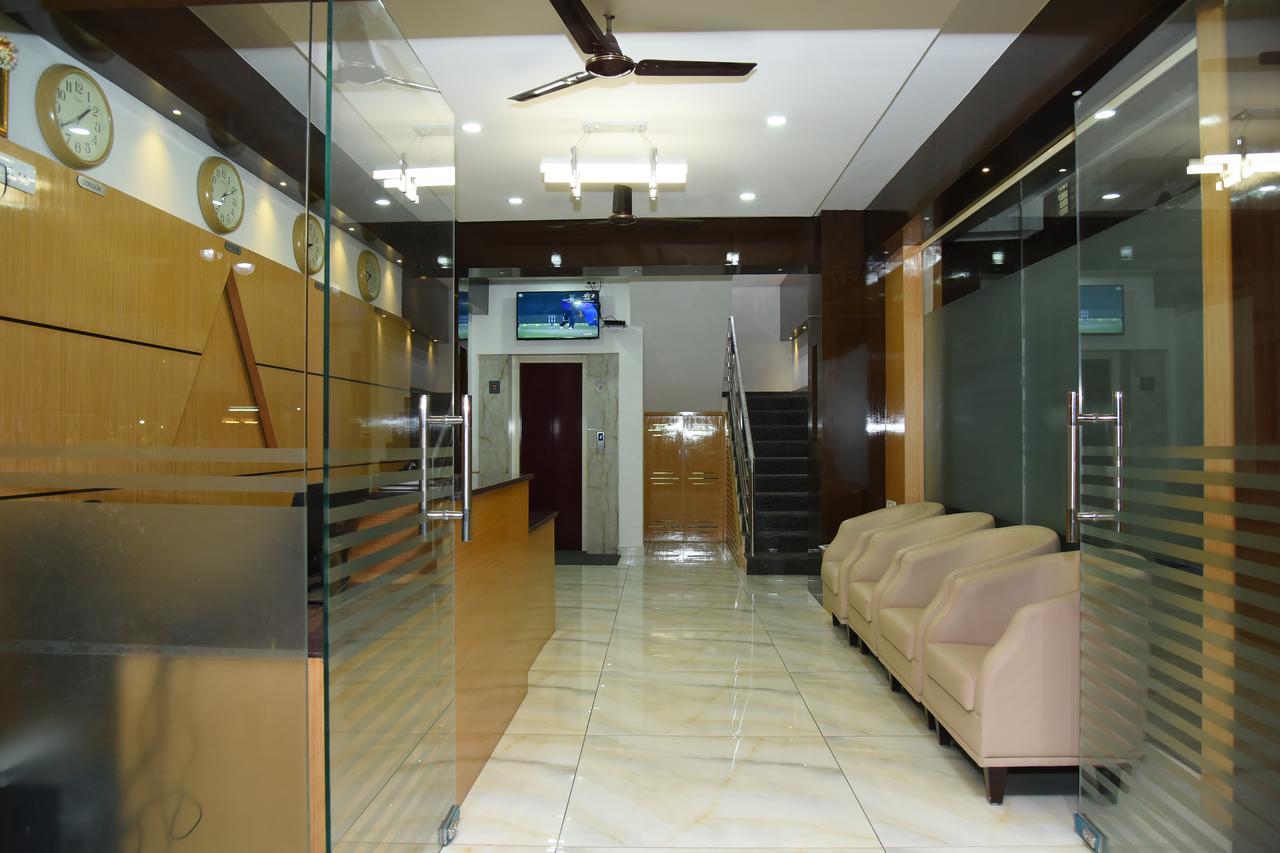 Capital O 76622 Hotel Raama Grand Mysore Exterior photo
