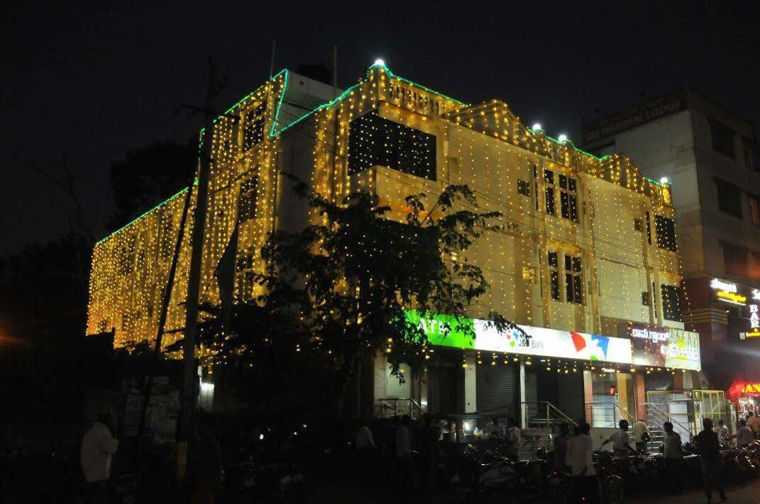 Capital O 76622 Hotel Raama Grand Mysore Exterior photo